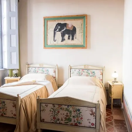 Oda ve Kahvaltı Rambaudi 3*
