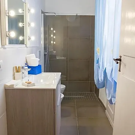Oda ve Kahvaltı Rambaudi 3*